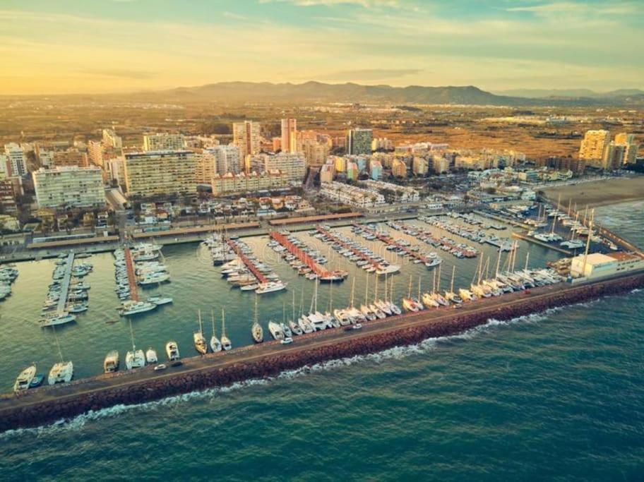 Fantastico Apartamento Junto Al Mar Valencia Bagian luar foto